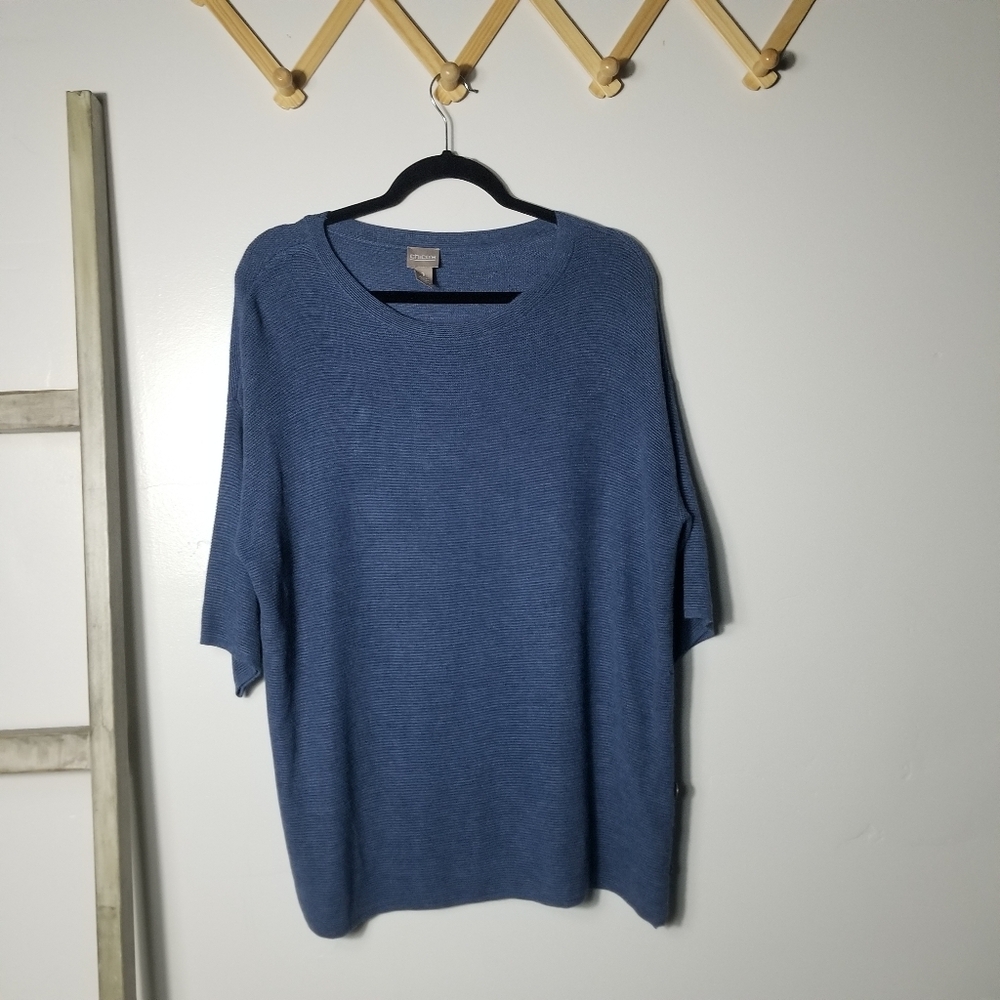 CHICO'S WOMEN'S BLUE SWEATER SIZE 1 (MEDIUM)